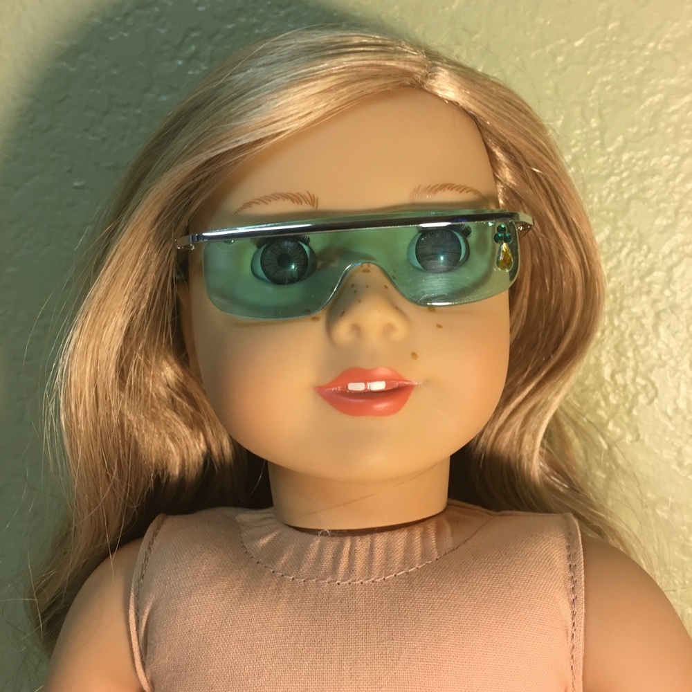 Cute Retro Style Teal Doll Sunglasses - Picture 11 of 12